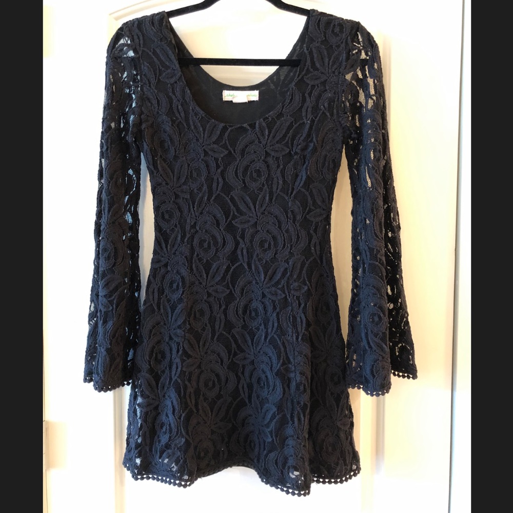 Donated Bell Sleeve Lace Dress - Size Small